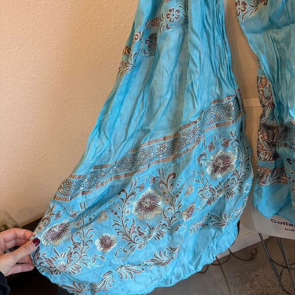 Women’s Scarf Aqua Blue Embroidered Oblong Scarf - Picture 3 of 3